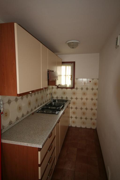 Ba - Villa Stella - 3 Apartments- Lignano Sabbiadoro Zewnętrze zdjęcie
