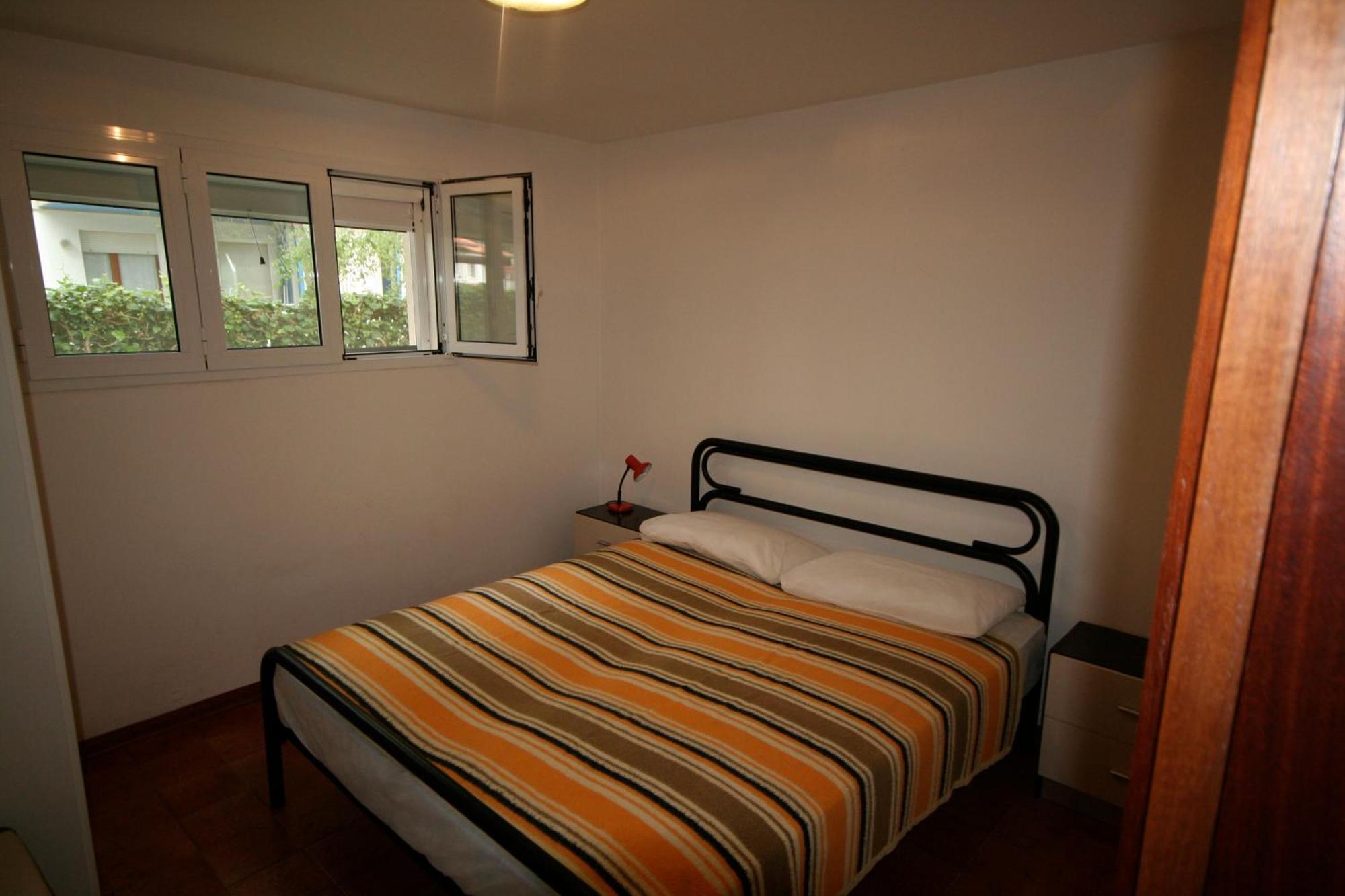 Ba - Villa Stella - 3 Apartments- Lignano Sabbiadoro Zewnętrze zdjęcie